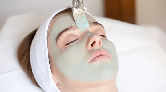 Higijenski tretman lica tretman čišćenja kože pročišćavanje pora